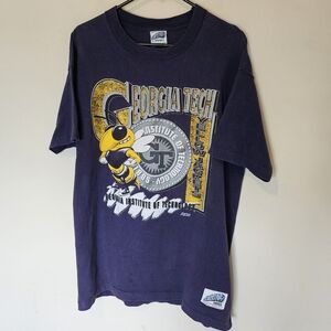 Vintage Capitol Graphics Georgia Tech Yellow Jackets T-Shirt  - Size Medium